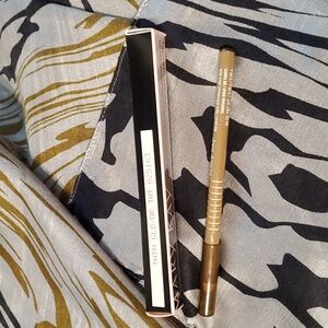 Mary Kay eyeliner pencil